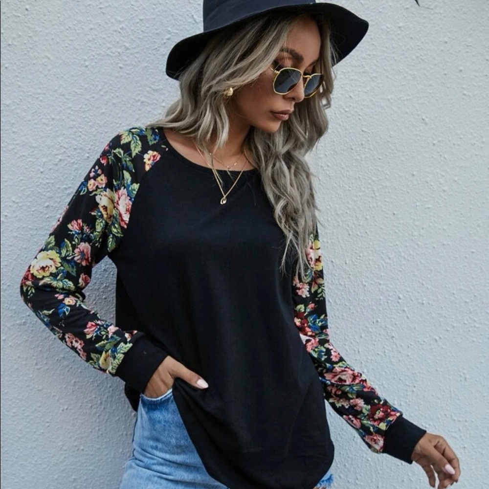 *2/$20* BNWT SHEIN raglan sleeve tee